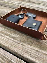 Load image into Gallery viewer, LEATHER VALET TRAY